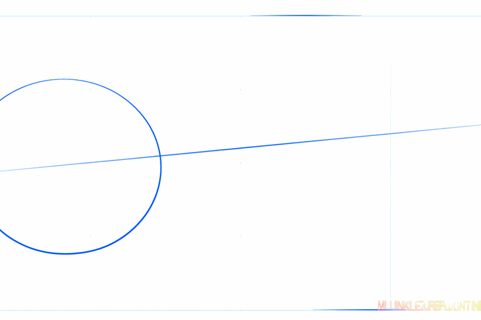 Un croquis d'un grand ovale pour la tête du piranha.
