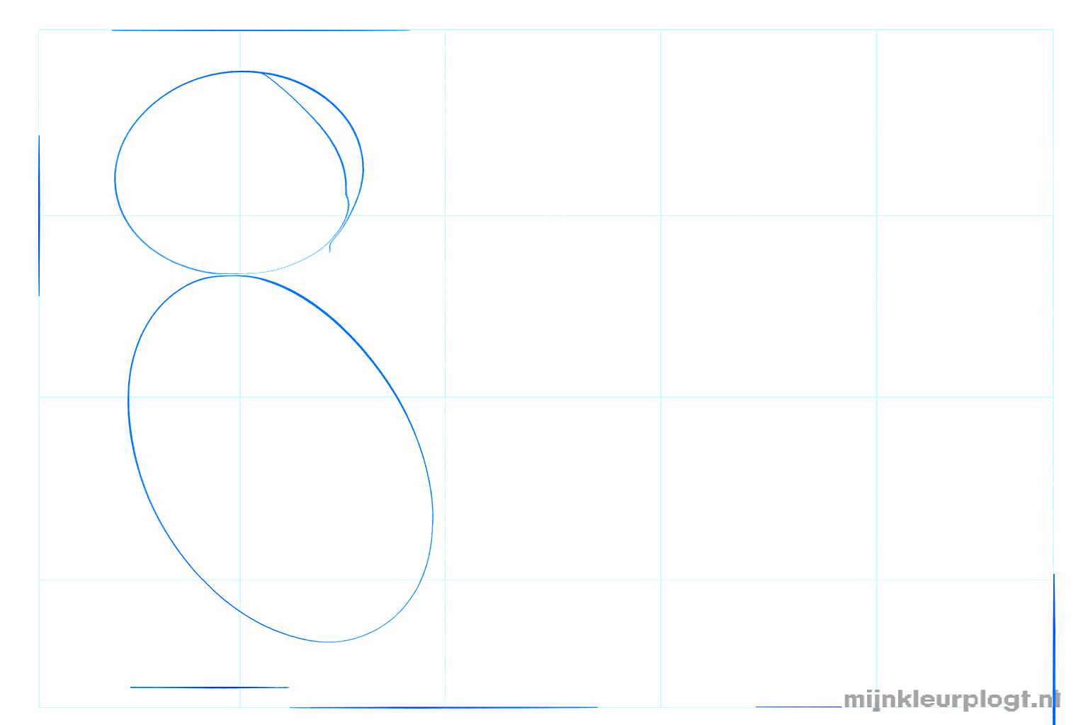 Deux ovales formant la base de la tête et du corps de l'écureuil.